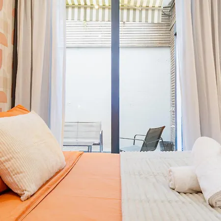 Modern 3-bedroom - Near Arroios Metro * Лиссабон