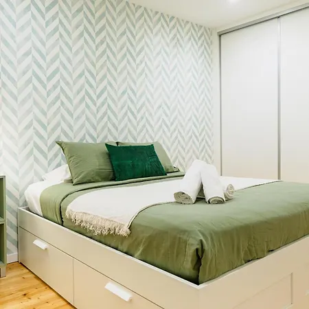 شقة Modern 3-bedroom - Near Arroios Metro Lisboa