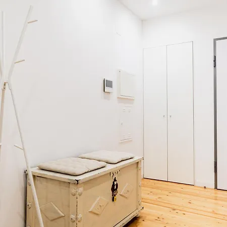 Modern 3-bedroom - Near Arroios Metro Lisboa
